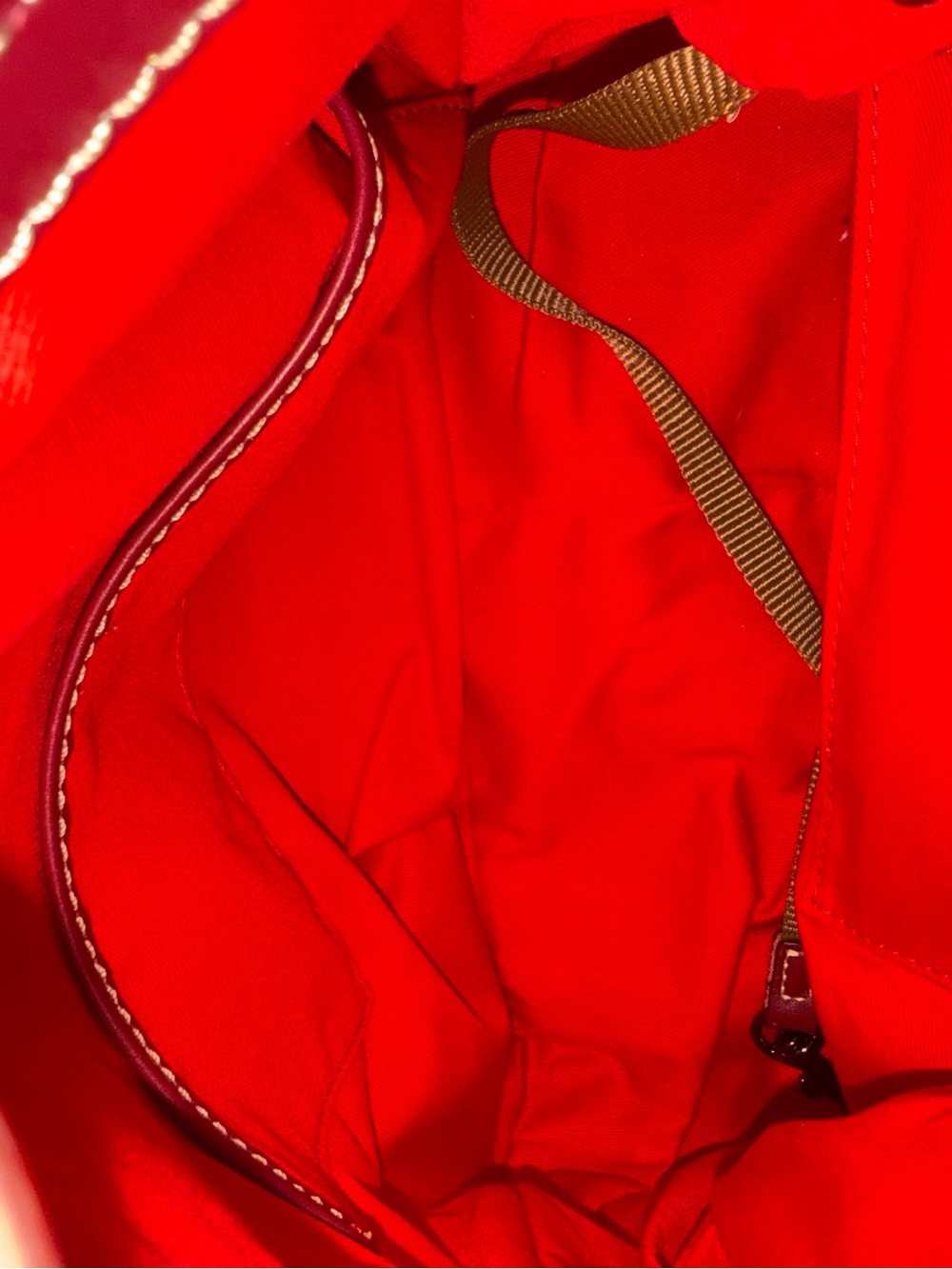 Dooney & Bourke smooth leather Teagan bag in Mulberry with accessories - Picture 14 of 14